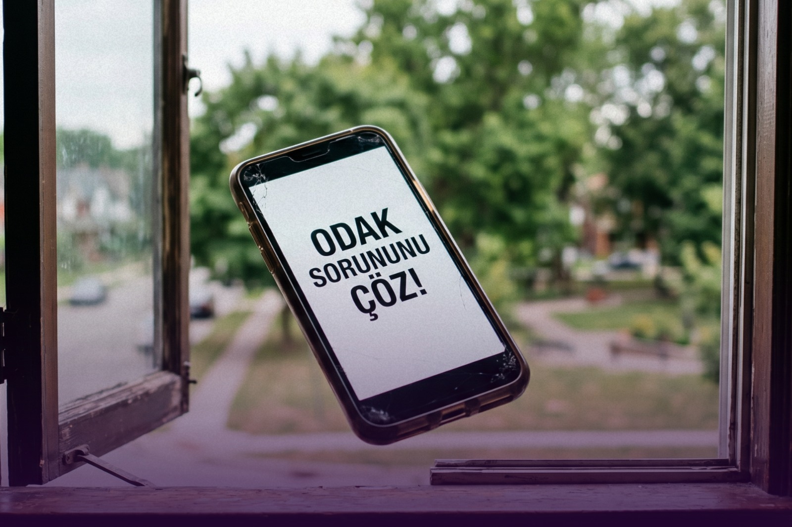 Telefonu Camdan Atmadan Odak Sorununu Çözebilir misin? Evet, Ama Bir Şartla